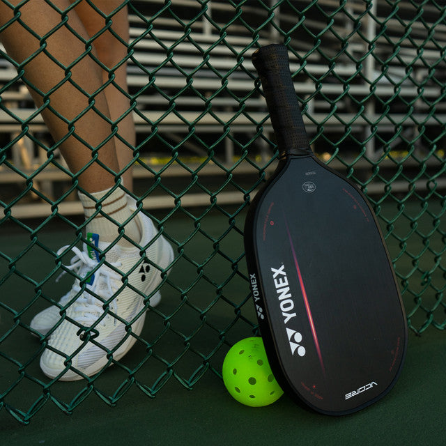 YONEX Vcore Midweight Black G2 Pickleball Paddle